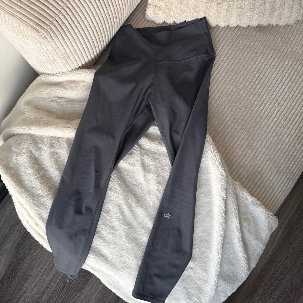 Alo Yoga Gray airlift Leggings